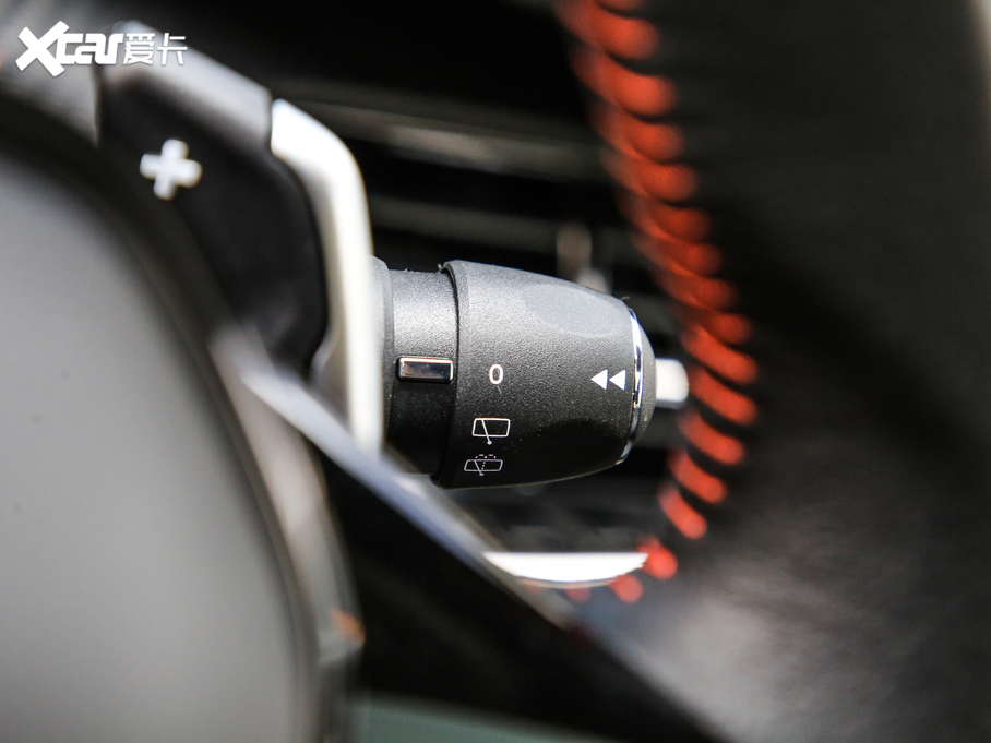 2020�����2008 230THP �J�а�