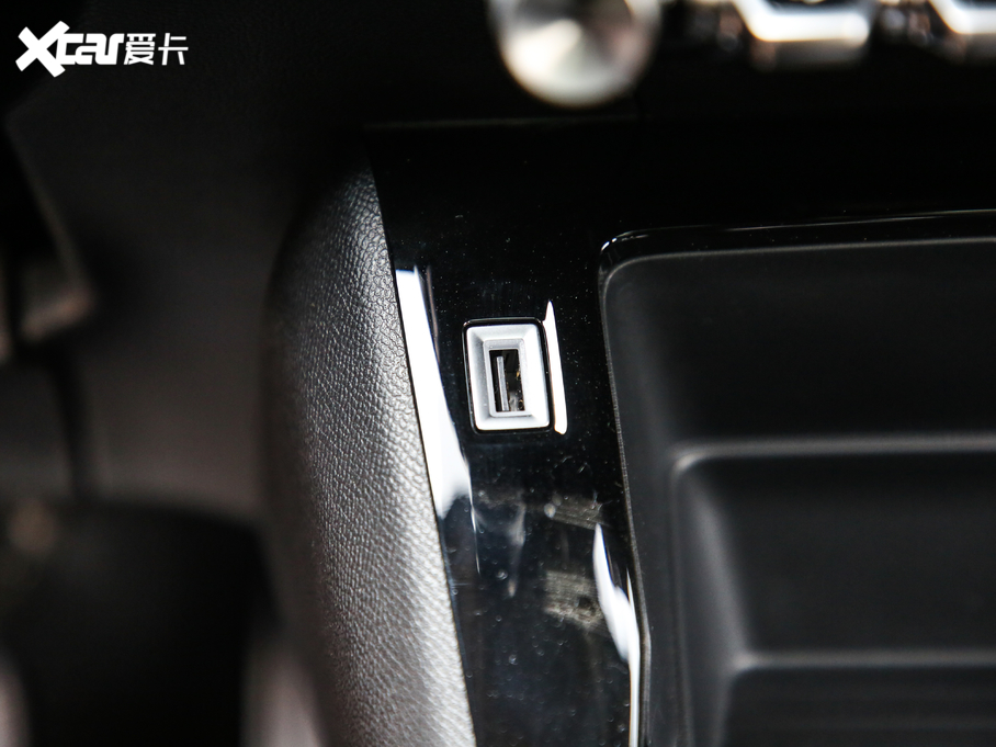 2020���(bi��o)��2008 230THP �J�а�