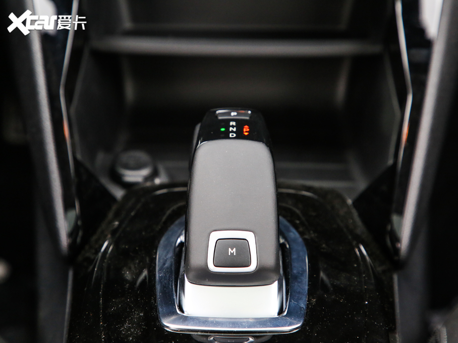 2020�����2008 230THP �J�а�