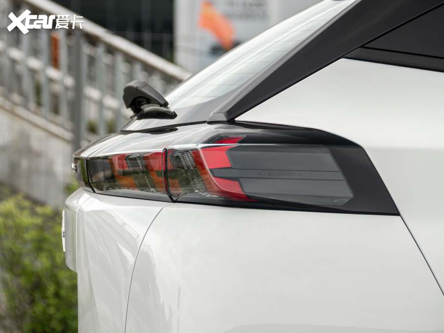 2020�����2008 230THP �L�а�