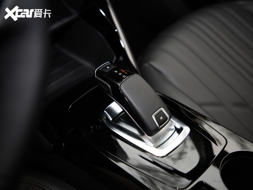 東風(fēng)標致2020款標致2008