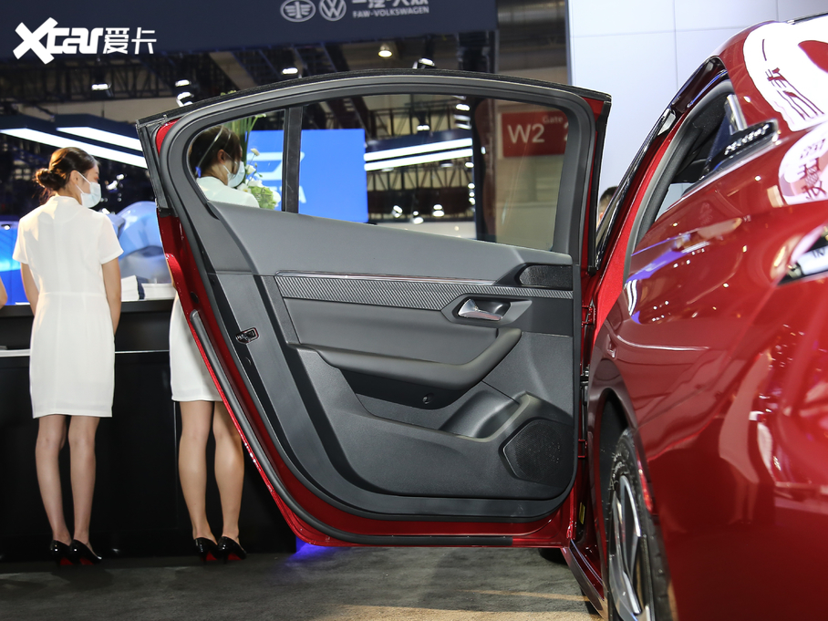 2021508L 400THP PureTech SӰ