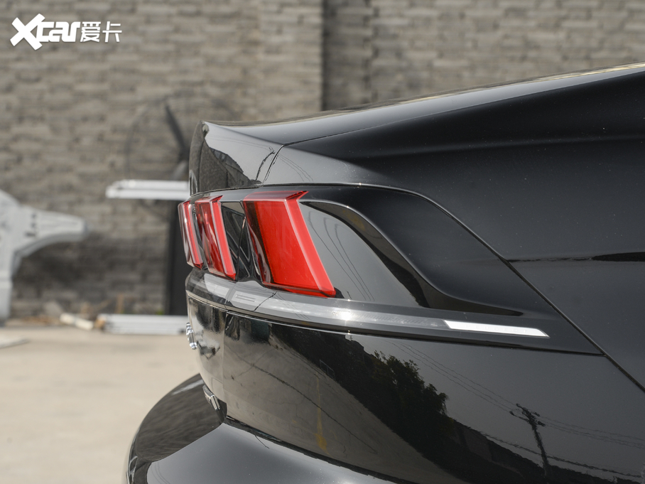 2021508L 400THP PureTech {ذ