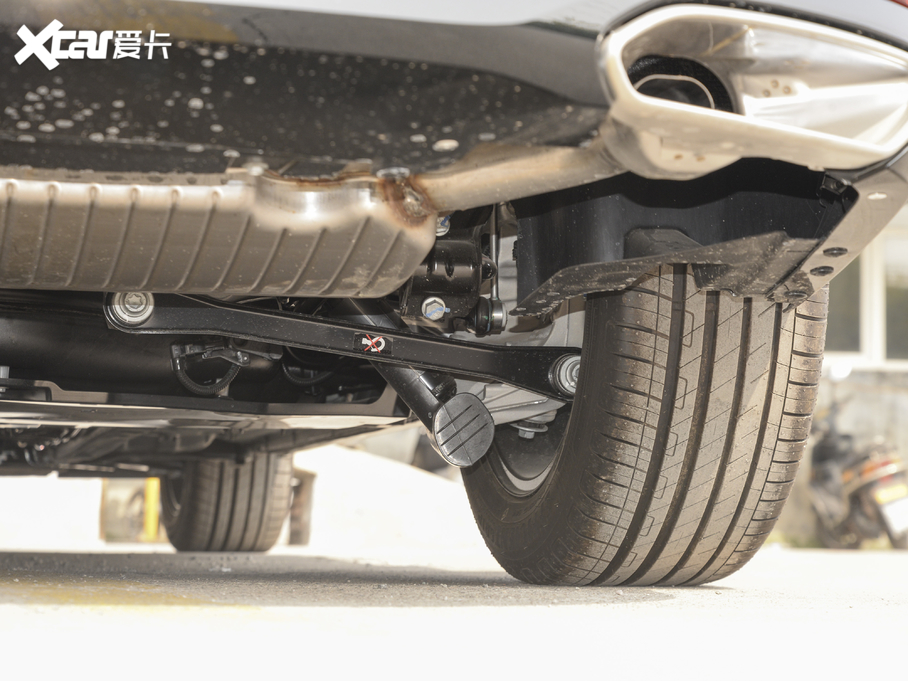 2021508L 400THP PureTech {ذ