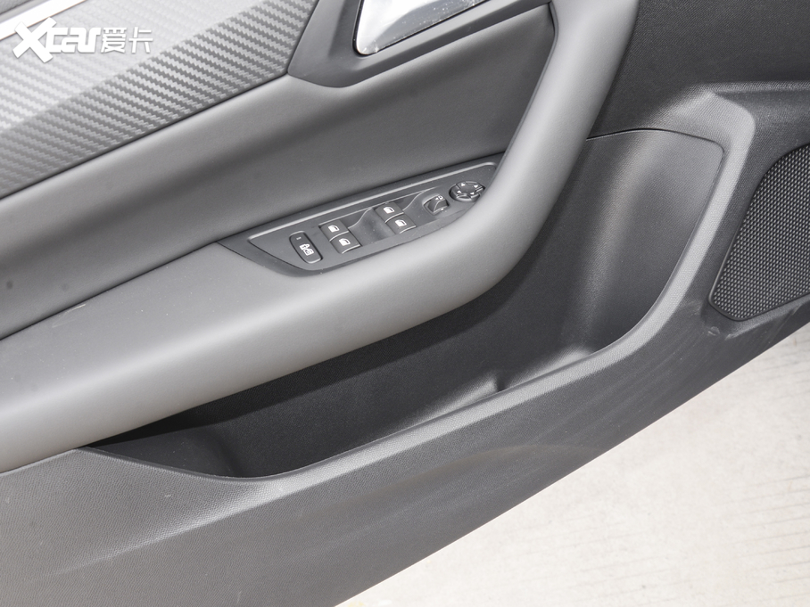 2021(bio)508L 400THP PureTech {ذ