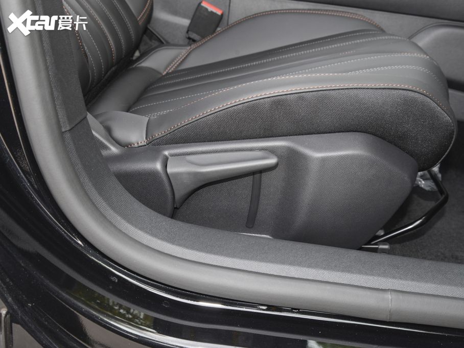 2021508L 400THP PureTech {ذ