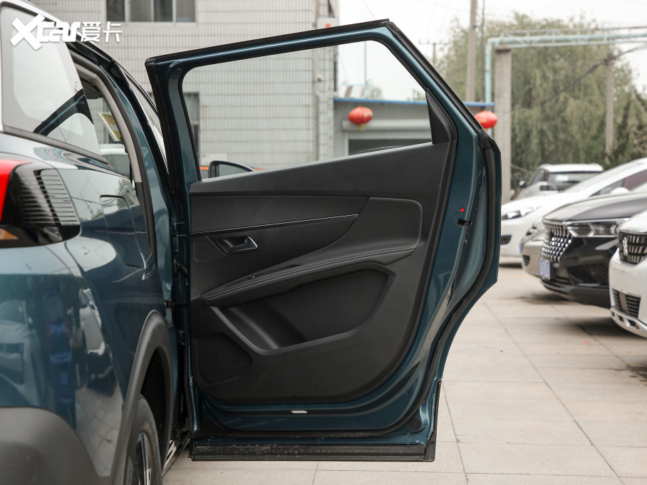 2021�����5008 360THP ������ 7��