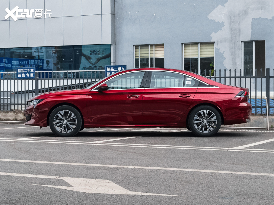 2022508L 400THP PureTech {ذ