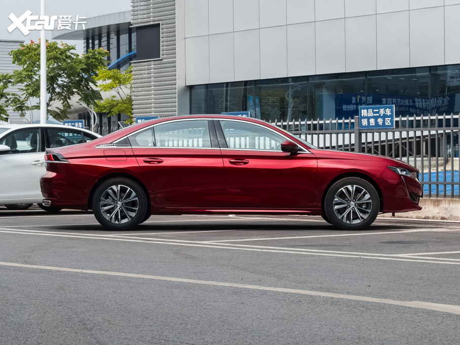 2022508L 400THP PureTech {ذ