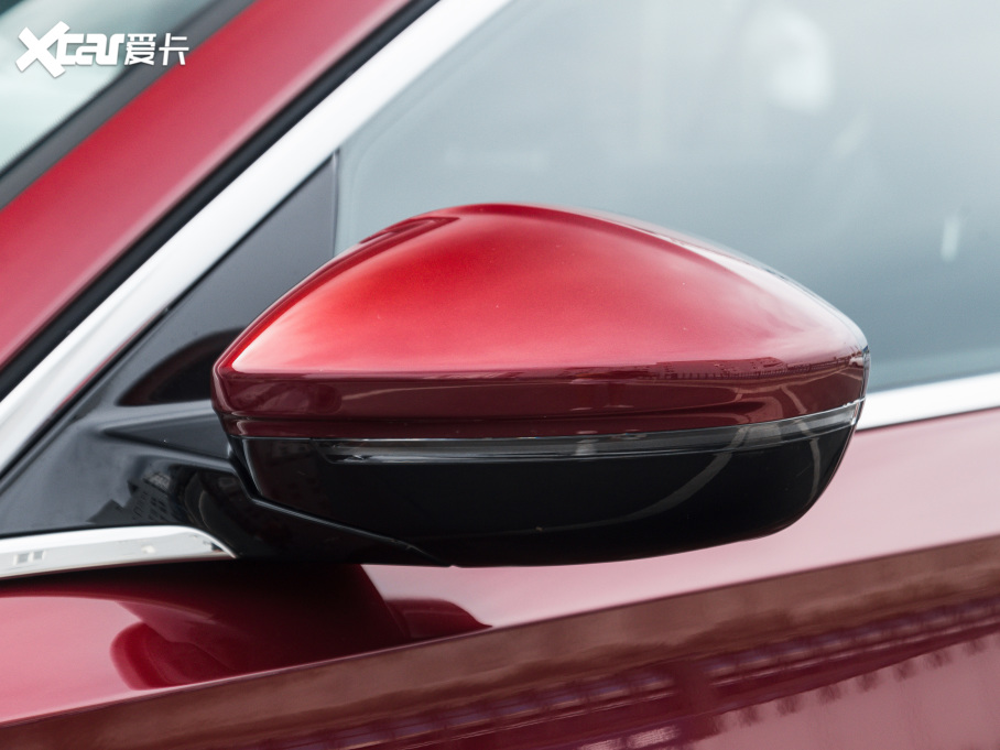 2022(bio)508L 400THP PureTech {ذ