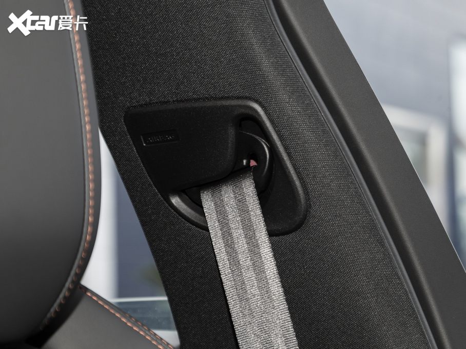 2022508L 400THP PureTech {ذ