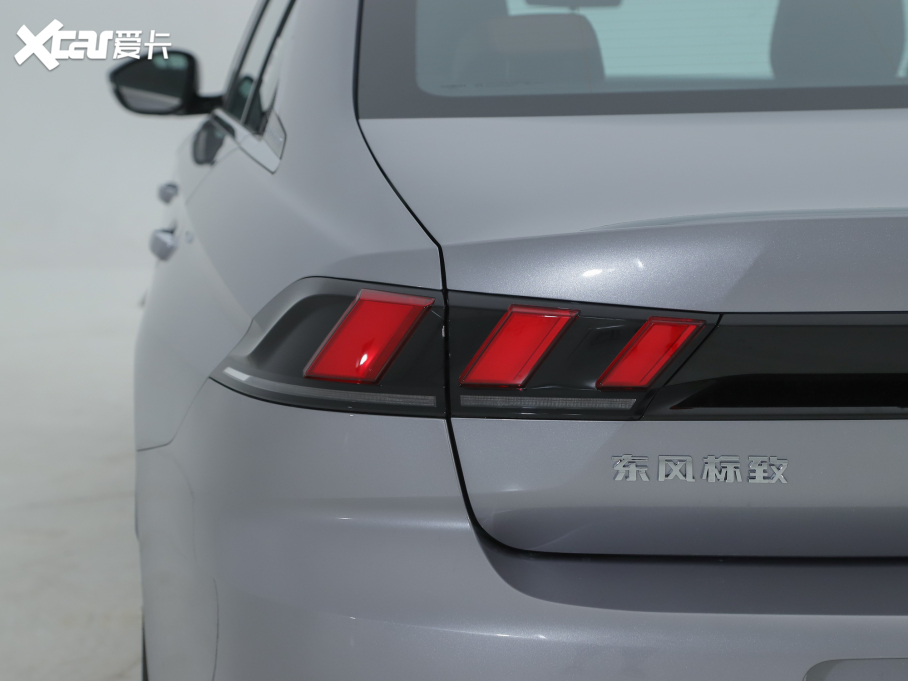 2022508L 400THP PureTech SӰ