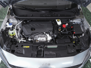 2022款1.6T 追光版 发动机