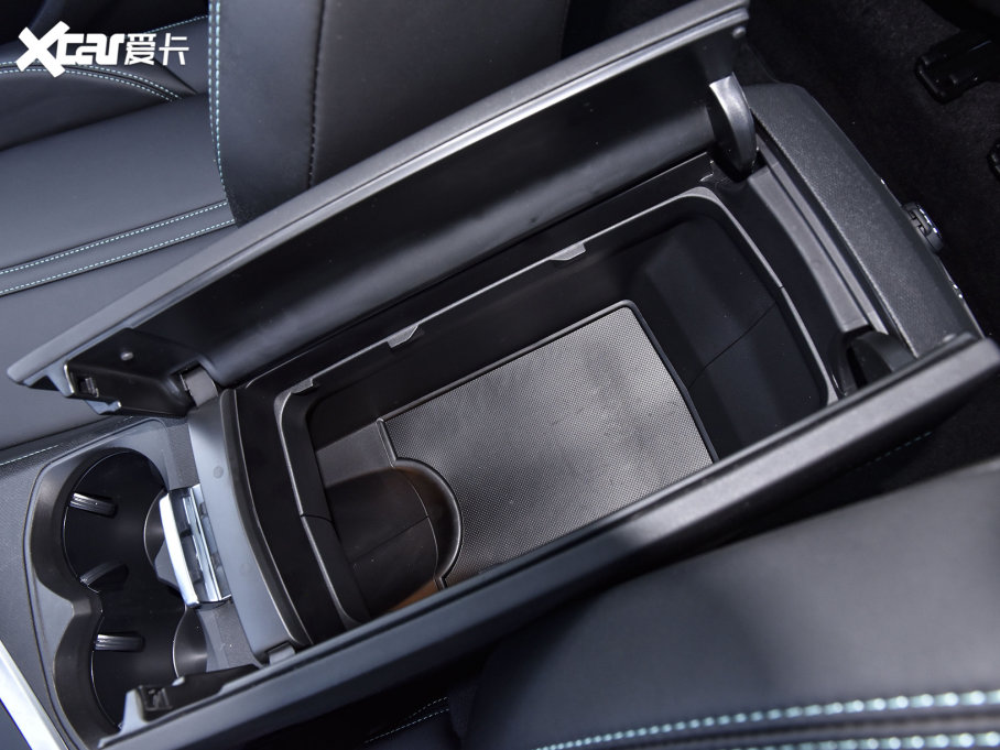 20235008 400THP ۰ 5