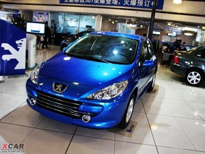2010款1.6L 自动舒适版 整体外观