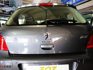 2010款1.6L 手动舒适版 细节外观