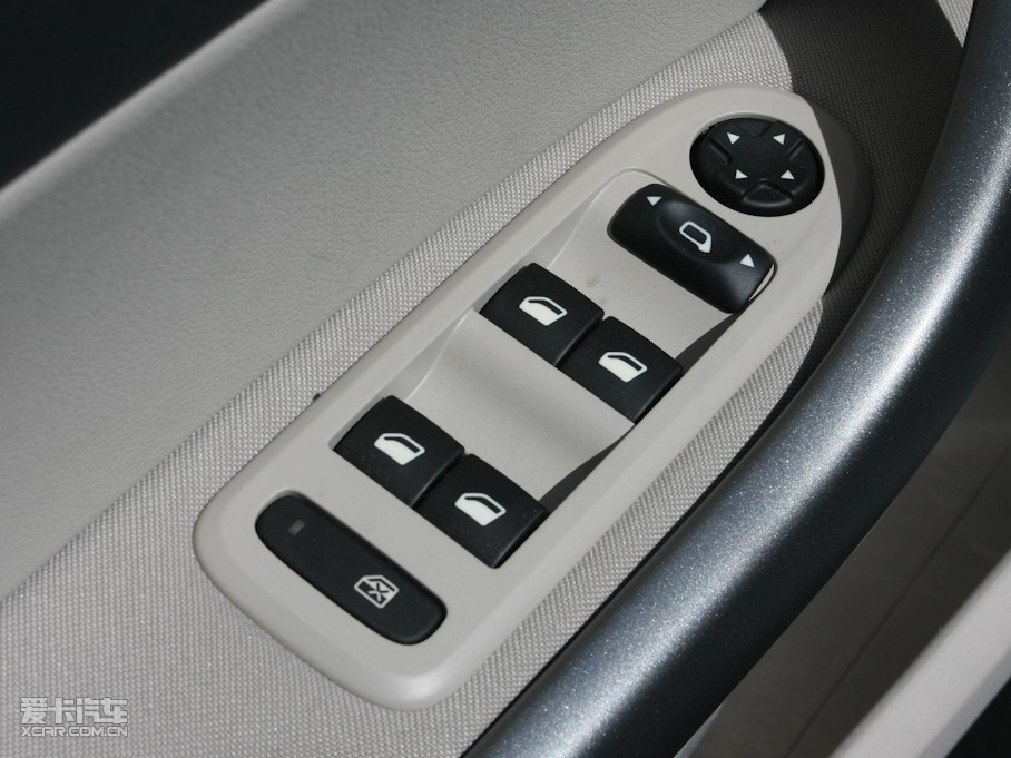 2010(bio)408 2.0L Ԅ(dng)A