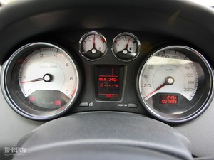 2010款2.0L 手动豪华版 仪表