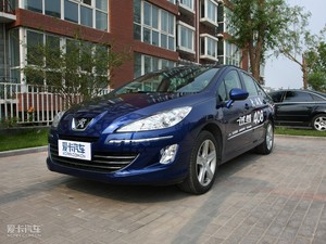 2010款2.0L 手动豪华版 左前45度