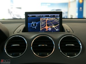 2010款2.0L 自动尊贵版 中控台显示屏