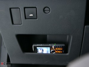 2010款2.0L 自动尊贵版 空间座椅