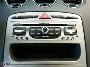 2010款2.0L 自动尊贵版 音响调节