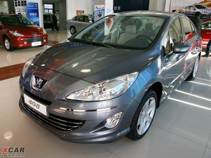 2010款2.0L 自动尊贵版 整体外观