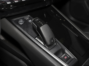 2023400THP PureTech S(dng)Ş QU