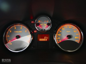 2010款1.4L 手动品乐版 中控区