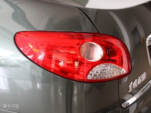 2010款1.4L 手动品乐版 细节外观