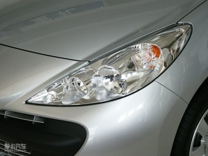 2010款1.4L 手动驭乐版 细节外观