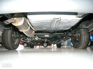 2010款1.4L 手动驭乐版 细节外观