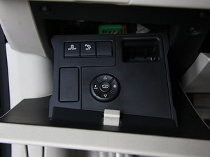 20112.3L Ԅ(dng)Ş g