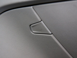 20112.3L Ԅ(dng)Ş g