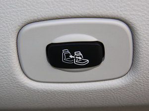 20112.3L Ԅ(dng)Ş g