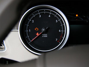 2011款2.3L 自动旗舰版 中控区