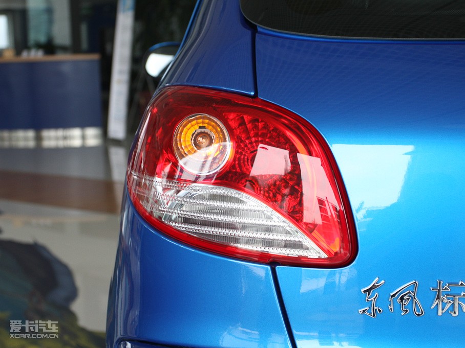 2011�����207�Ɏ� 1.4L �ք��S����