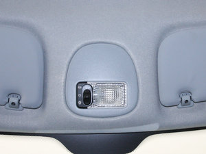 2011款1.4L 手动品乐版 空间座椅