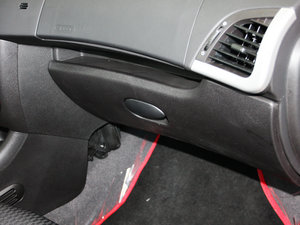 2011款1.4L 手动品乐版 空间座椅