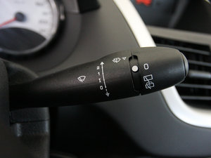 2011款1.4L 手动品乐版 中控区