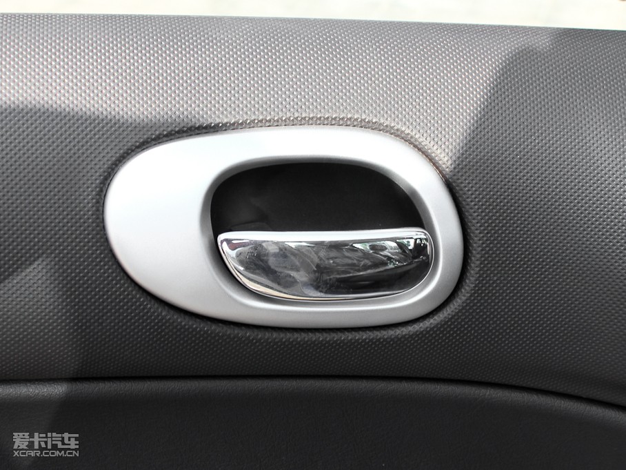 2011(bio)207 1.6L ԄS