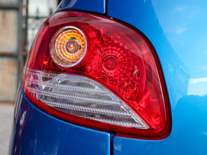 2011款1.6L 自动驭乐版 细节外观