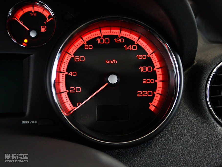 2011(bio)408 2.0L Ԅm