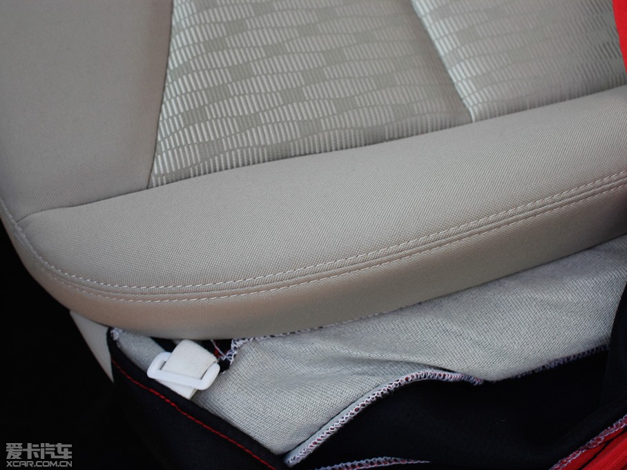 2011(bio)408 2.0L Ԅ(dng)A