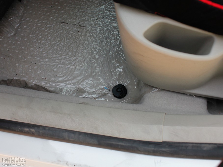 2011(bio)408 2.0L Ԅ(dng)A