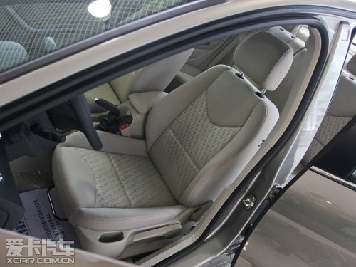 東風(fēng)標(biāo)致 2011款標(biāo)致408