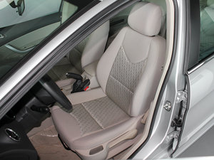 2011款1.6L 自动舒适版 主驾驶座椅