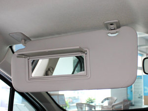 2011款1.6L 自动舒适版 遮阳板（左）