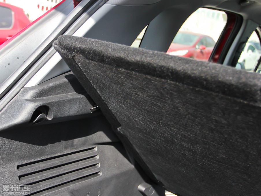 2013���(bi��o)��3008 2.0L �Ԅ�(d��ng)������