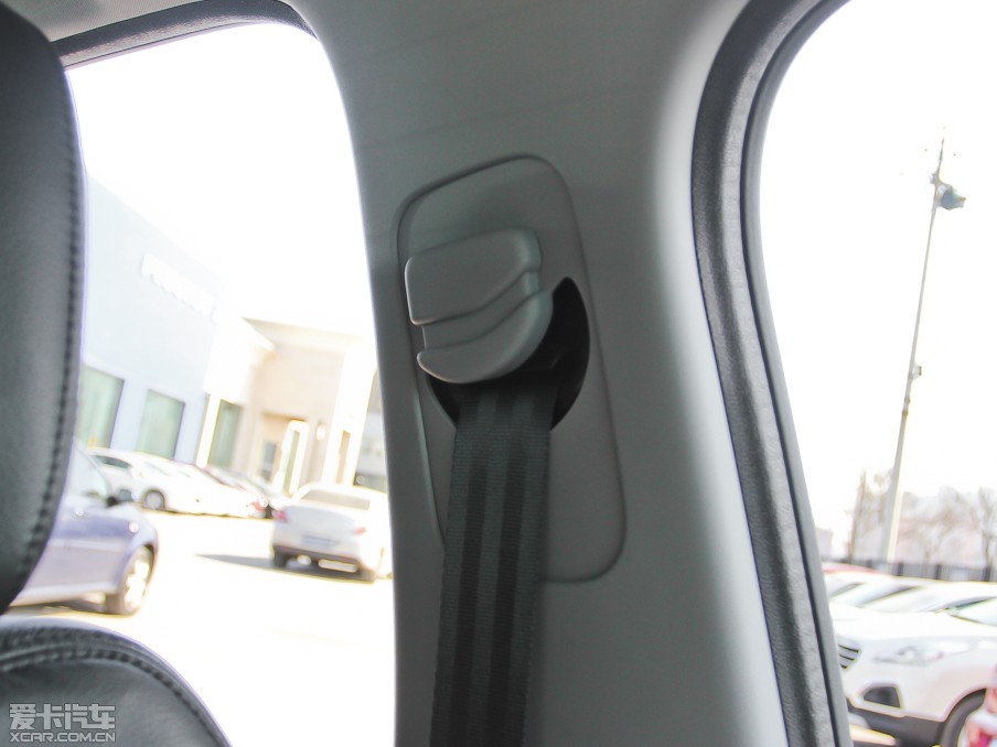 2013���(bi��o)��3008 2.0L �Ԅ�(d��ng)������